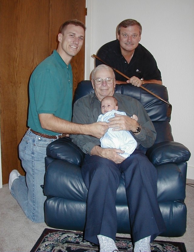 1999-11-25-Thanksgiving-4Generatations-4.jpg