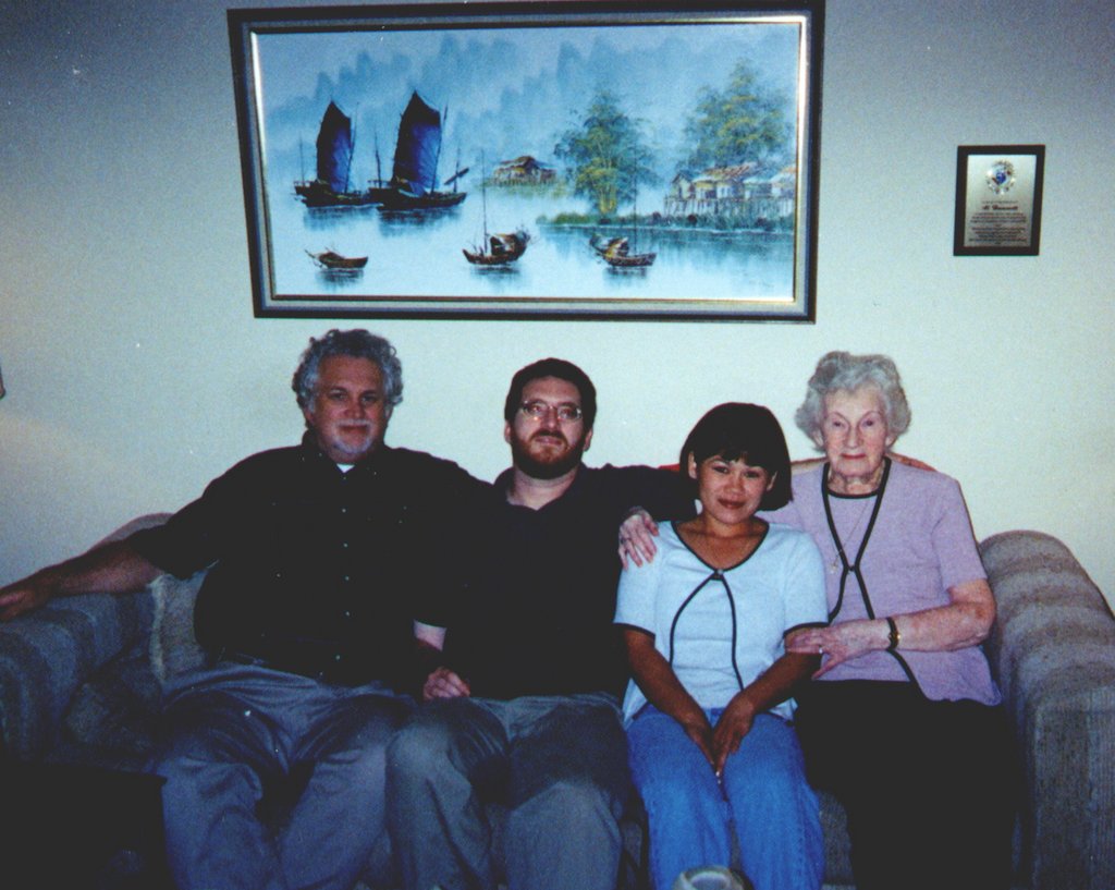 2000-01-Dad-James-Cathy-Nana.jpg