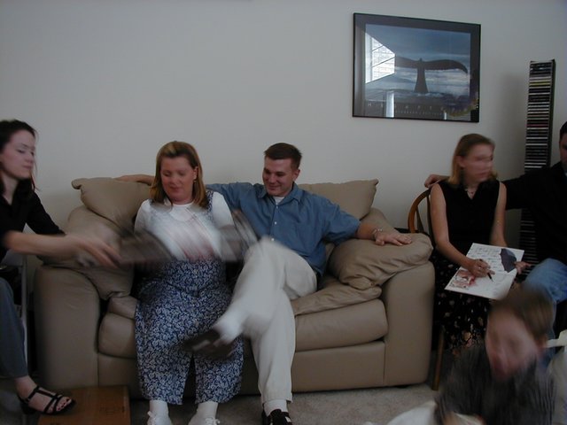 2000/01(January)/Justin-Katie-Shower/640x480_2000-01-21-Shower-16.jpg