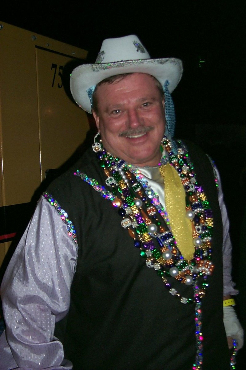 2000/03(March)/MardiGras/800x600_2000-03-04-1112-Jim.jpg