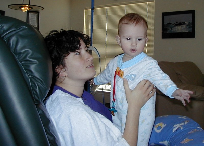 2000/03(March)/Misc/800x600_2000-03-20-Chance-Suzi-01.jpg