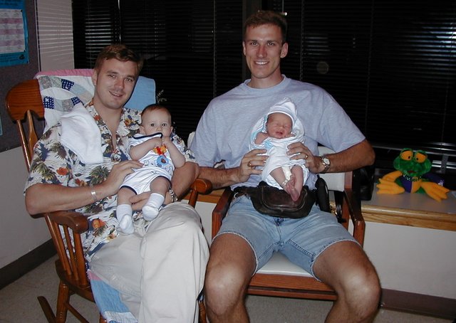 2000/03(March)/Vale/640x480_2000-03-05-Justin-Chance-Travis-Vale-04.jpg