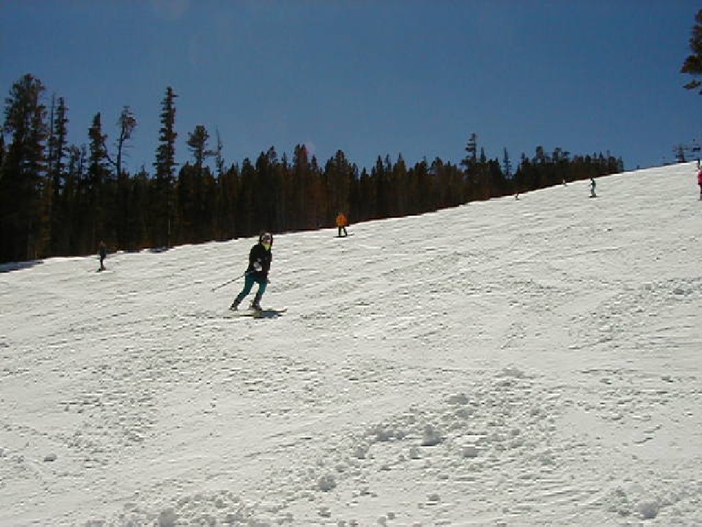 2000/04(April)/Breckenridge/1024x768_2000-04-Breck-Q-Ski-04.jpg