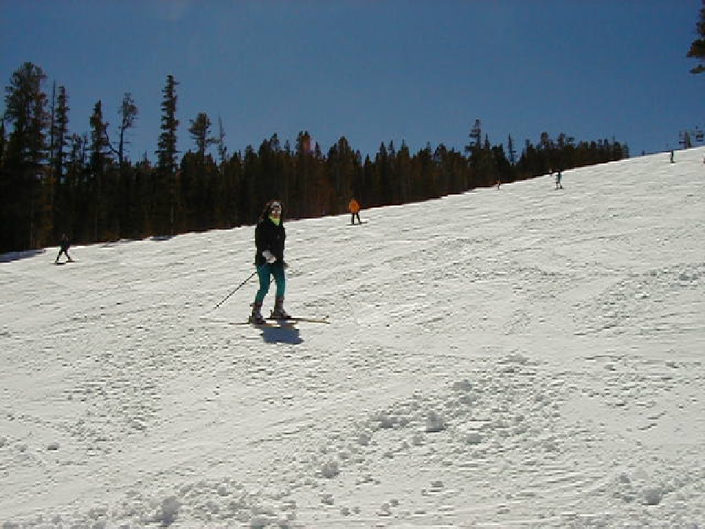 2000/04(April)/Breckenridge/1024x768_2000-04-Breck-Q-Ski-06.jpg