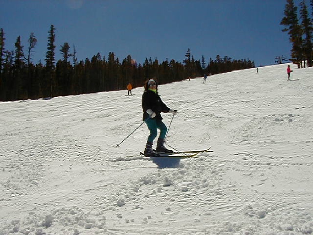 2000/04(April)/Breckenridge/1024x768_2000-04-Breck-Q-Ski-08.jpg