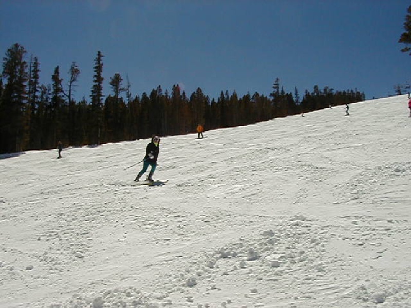 2000/04(April)/Breckenridge/800x600_2000-04-Breck-Q-Ski-04.jpg
