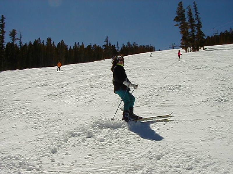 2000/04(April)/Breckenridge/800x600_2000-04-Breck-Q-Ski-09.jpg