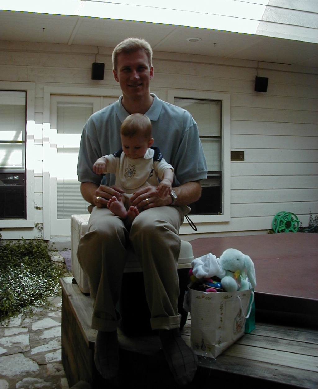 2000-04-23-Easter-Travis-Chance-2.jpg