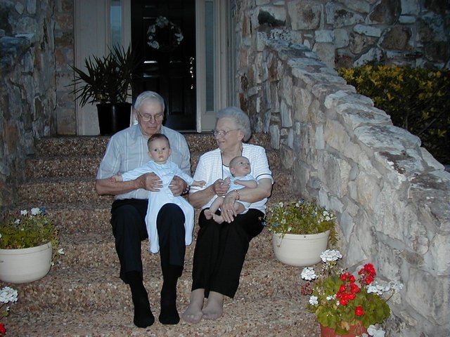 2000-04-27-Post-Easter-Melvin-Mary-Chance-Vale-16.jpg