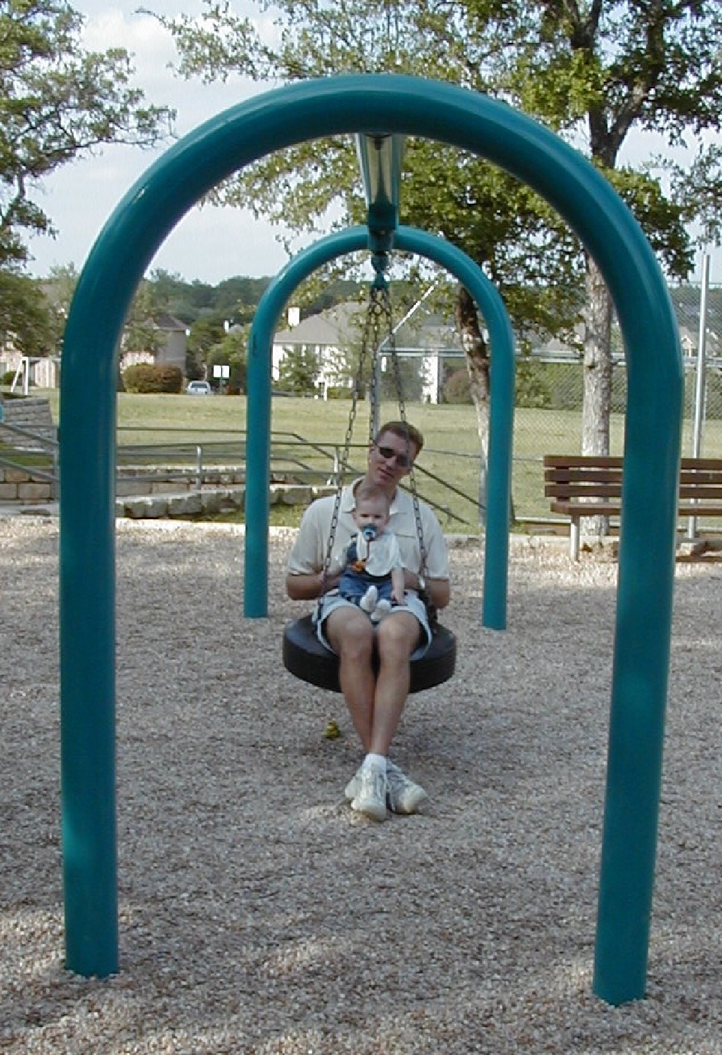 2000-04-15-FEMALE-Picnic-09.jpg