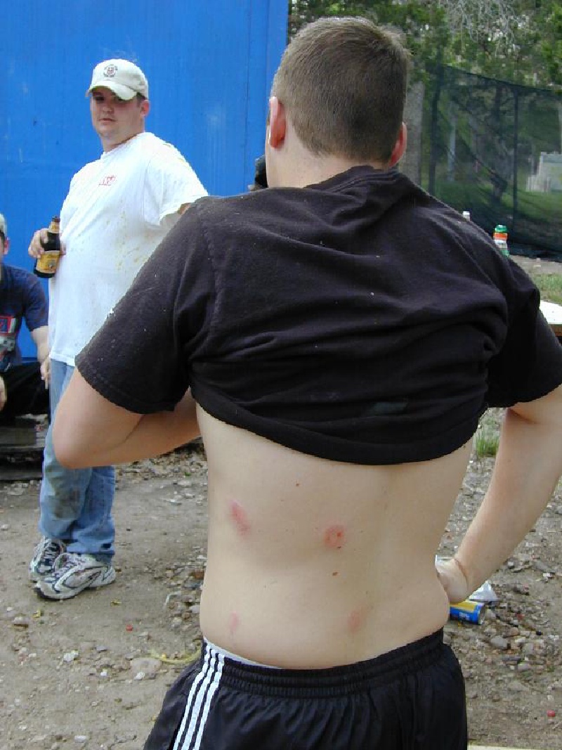 2000-04-brad-back-2.jpg