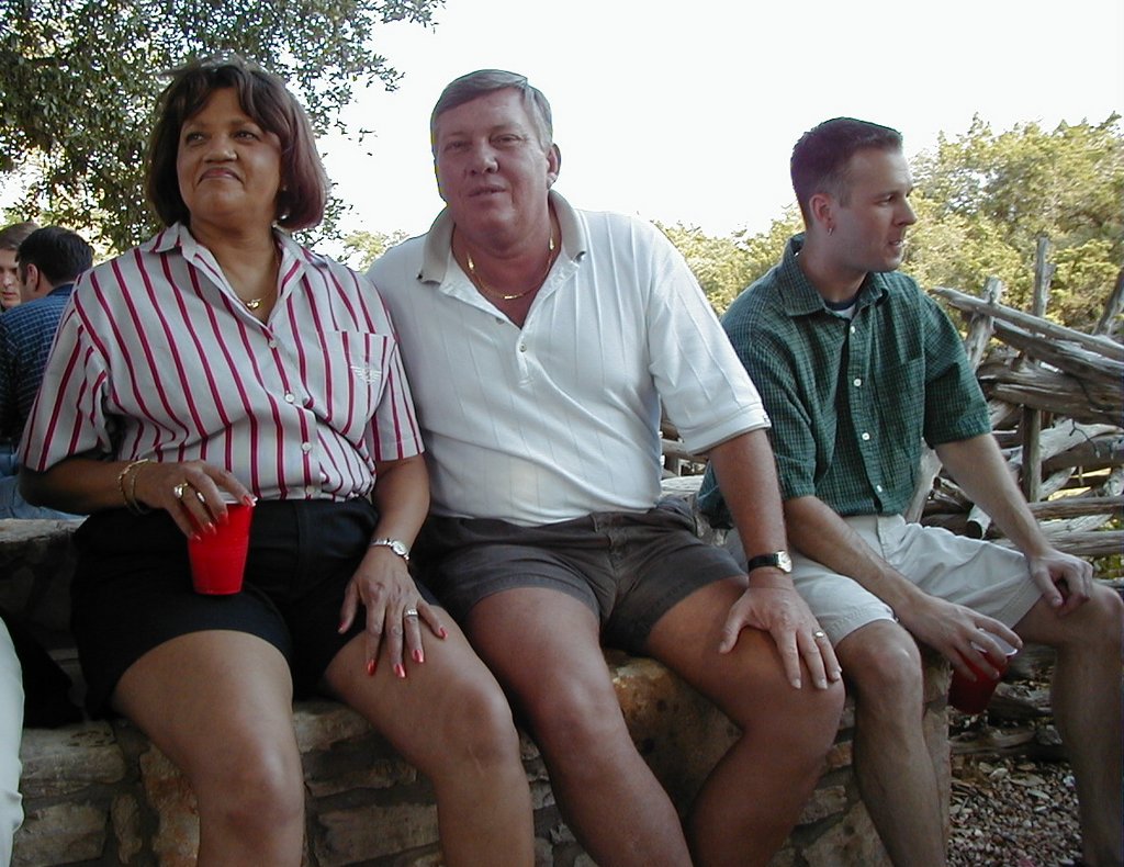 2000/05(May)/Misc/1024x768_2000-05-06-SaltLick-Sybil-Randy-Kevin-05.jpg