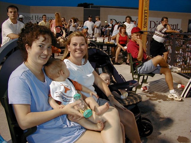 2000-05-27-Round-Rock-Express-Game-Suzi-Chance-Katie-Vale-1.jpg