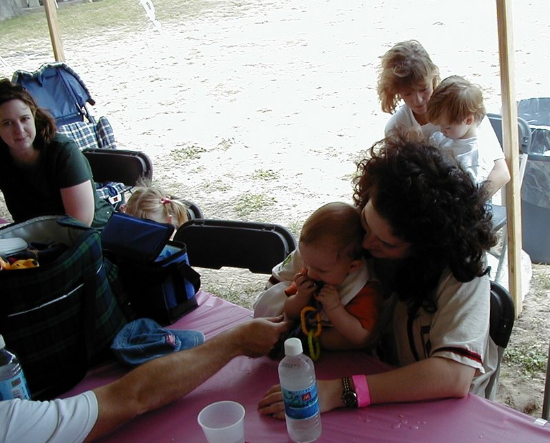 2000-05-06-Tivoli-Picnic-Marci-Suzi-Chance-2.jpg