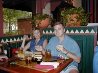 2000-05-24-Suzi-Katie-Bday-Justin-Janeen-07.jpg