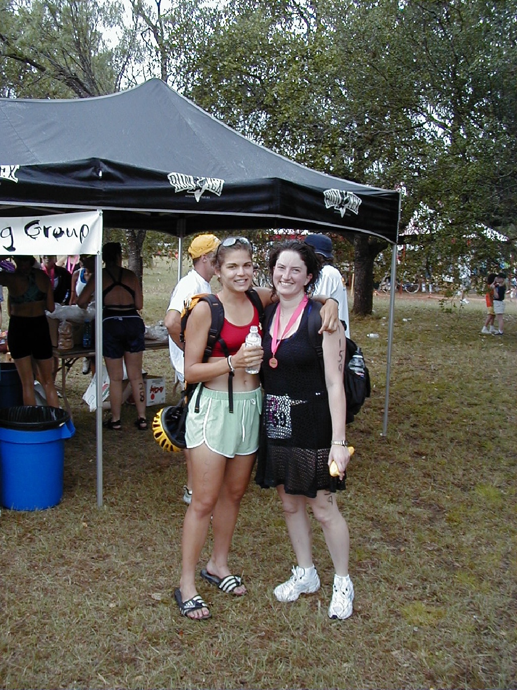 2000/06(June)/Danskin/1024x768_2000-06-04-Danskin-22.JPG