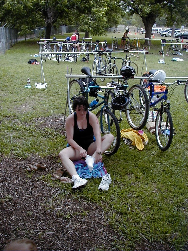 2000/06(June)/Danskin/800x600_2000-05-27-Danskin-Trial-06.JPG