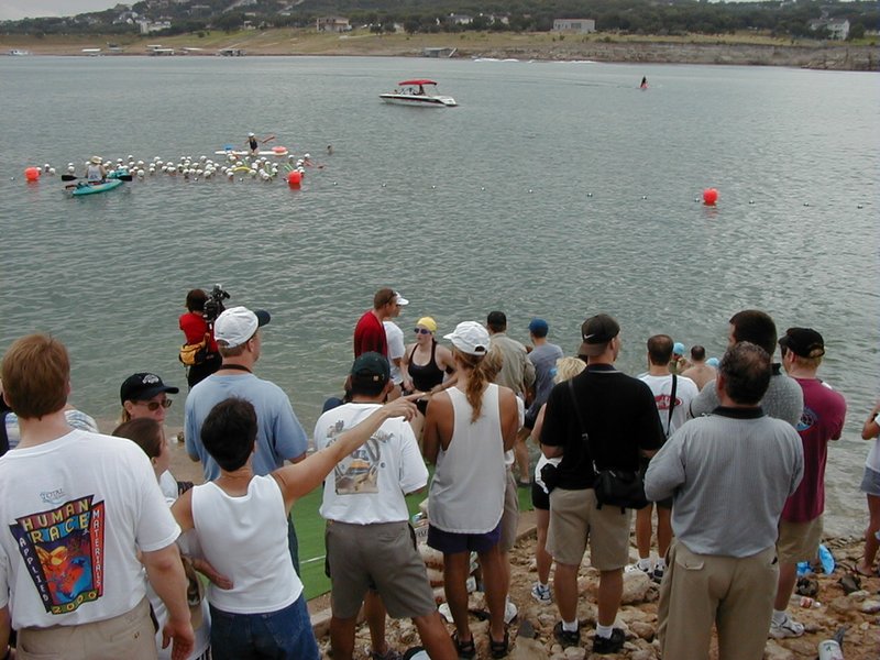 2000/06(June)/Danskin/800x600_2000-06-04-Danskin-12.JPG
