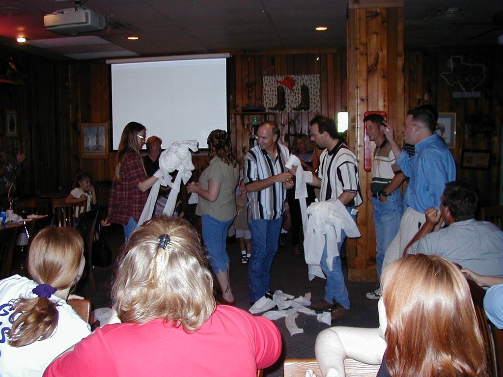 2000/06(June)/Karen-Mike-Wedding/1024x768_2000-06-23-Karen-Mike-Rehersal-Dinner-09.jpg
