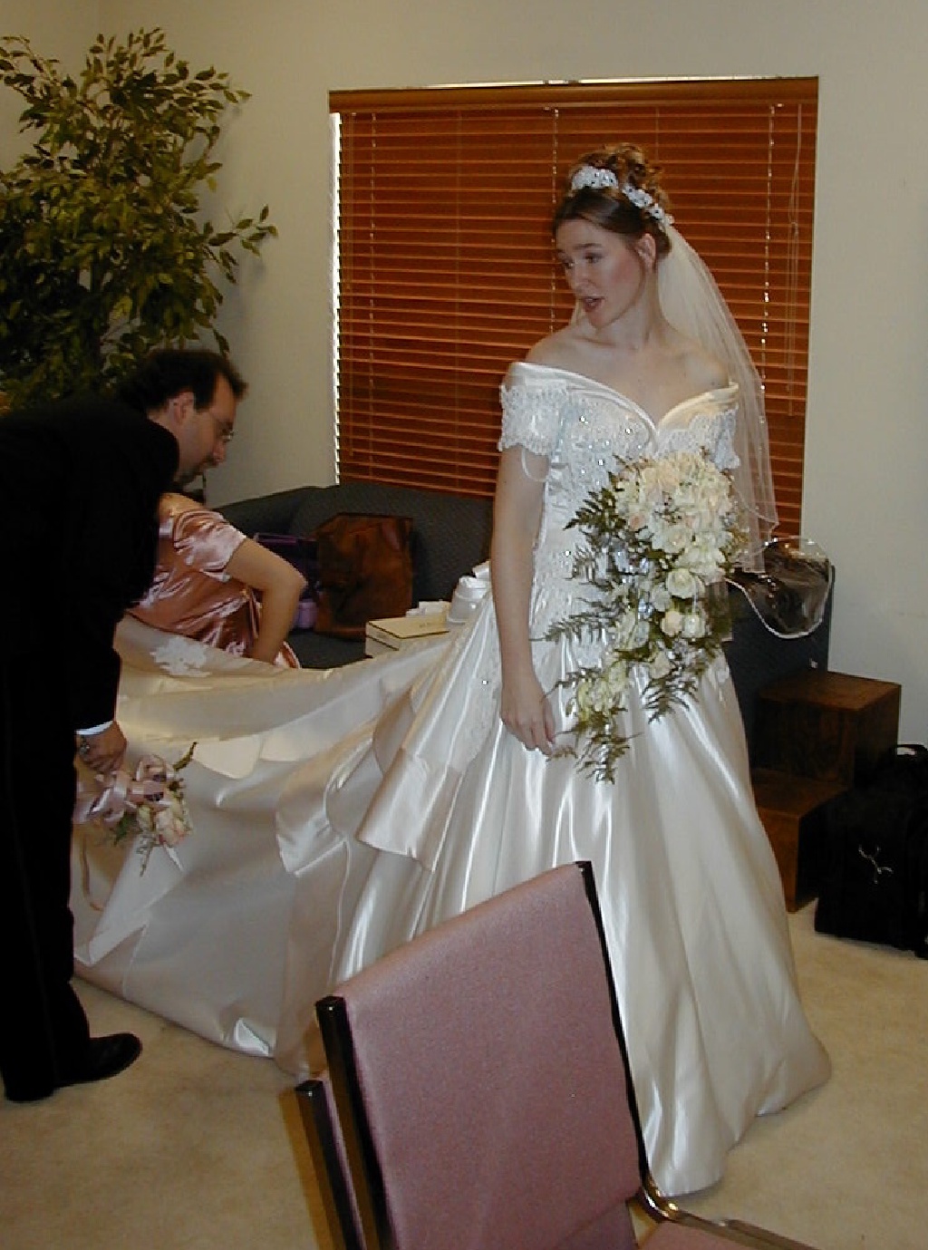 2000/06(June)/Karen-Mike-Wedding/1024x768_2000-06-24-Karen-Mike-Wedding-Reception-01.jpg