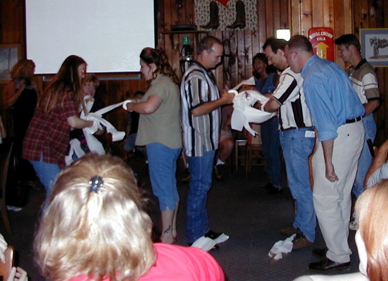 2000/06(June)/Karen-Mike-Wedding/800x600_2000-06-23-Karen-Mike-Rehersal-Dinner-07.jpg