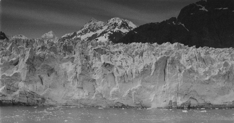 2000-07-Glacier-Bay-3-B&W.jpg