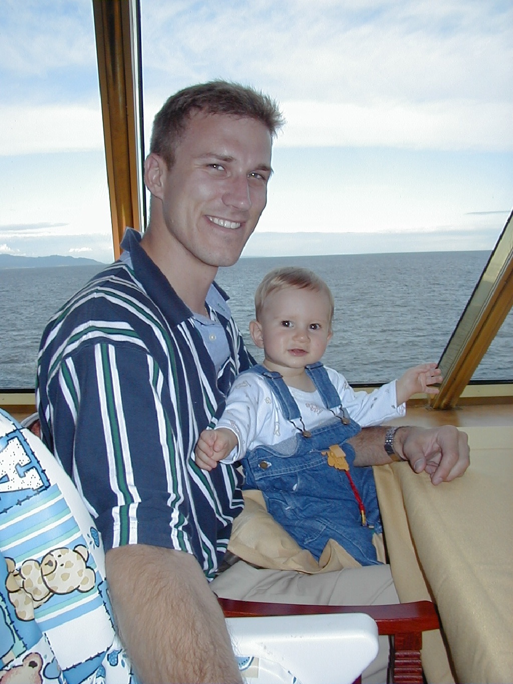 2000/07(July)/Alaska-Cruise/1024x768_2000-07-03-Alaska-Cruise-08-Travis-Chance.jpg