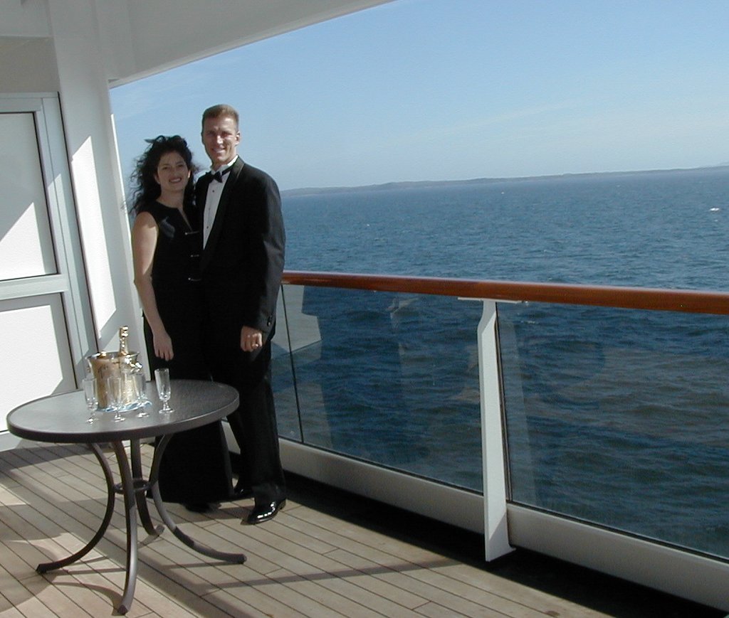 2000/07(July)/Alaska-Cruise/1024x768_2000-07-04-Alaska-Cruise-07-Travis-Suzi-Formals.jpg