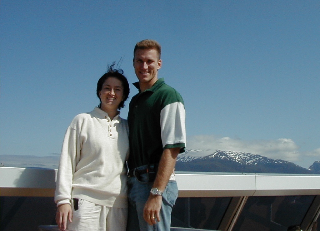 2000/07(July)/Alaska-Cruise/1024x768_2000-07-05-Alaska-Cruise-02-Travis-Suzi.jpg