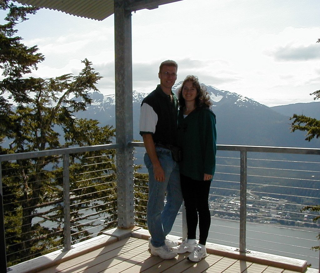 2000/07(July)/Alaska-Cruise/1024x768_2000-07-05-Alaska-Cruise-13-Travis-Suzi-Juneau.jpg