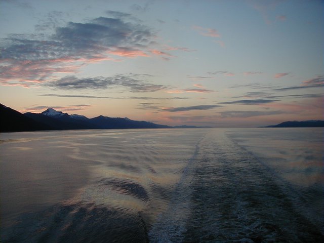 2000-07-07-Alaska-Cruise-18-Sunset.jpg