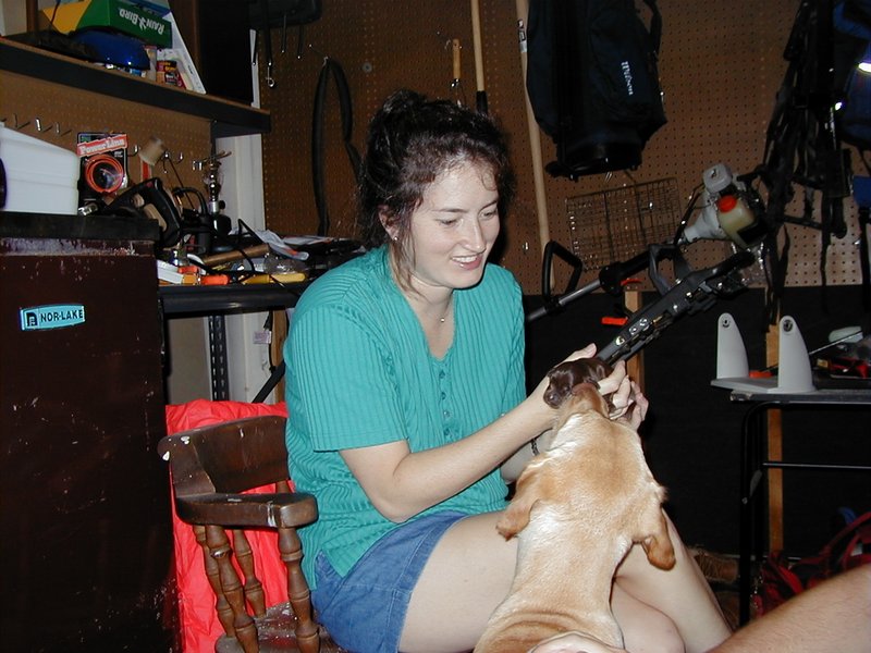 2000-07-15-Dakota-Puppies-2.jpg