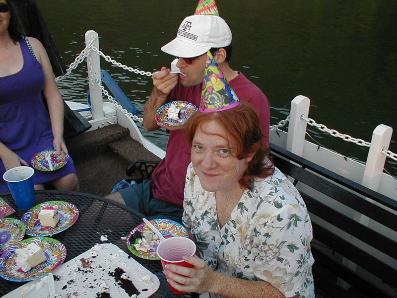 2000-07-27-Vicki-Bday-18.jpg