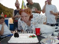 2000-07-27-Viki-Bday05.JPG