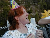2000-07-27-Viki-Bday07.JPG