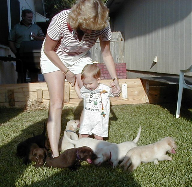 2000-08-11-Janeen-Chance-Puppies-02.JPG