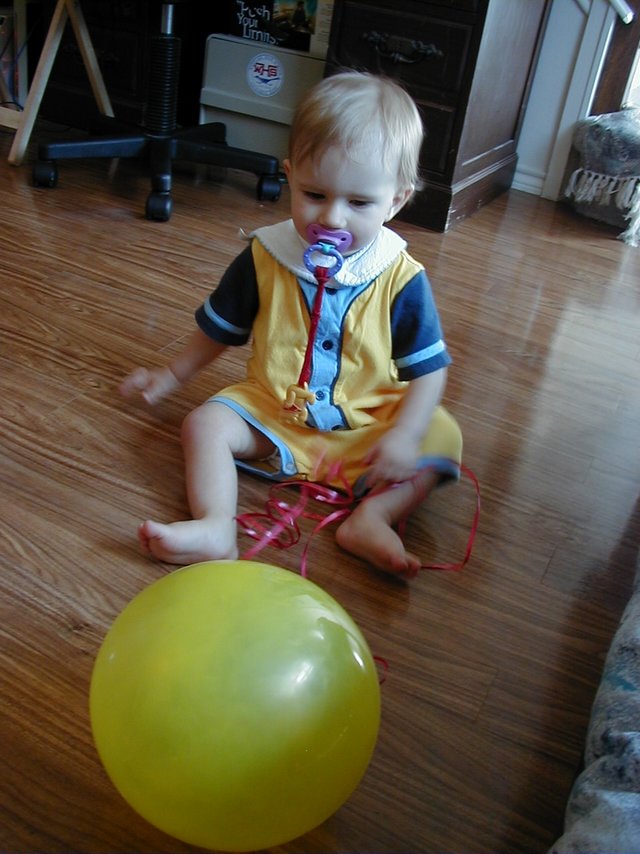 2000-08-24-Chance-Balloon-2.JPG