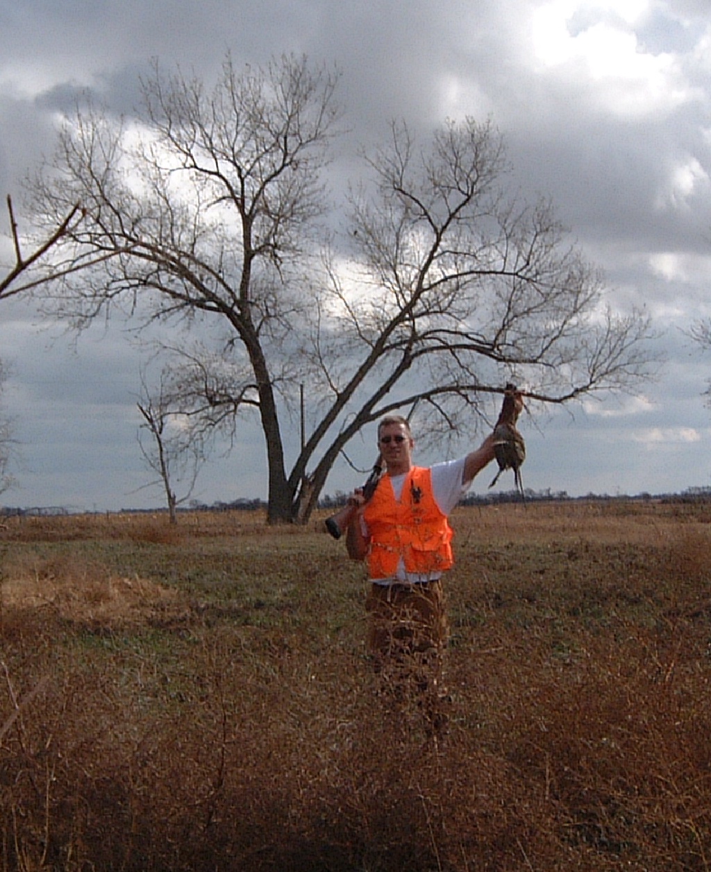 2000-10-25-61-Travis-got-one.jpg