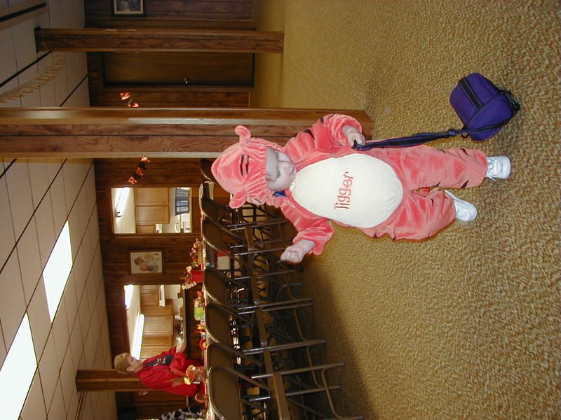 2000-10-28-Scott-Reunion-costume-party-02.jpg