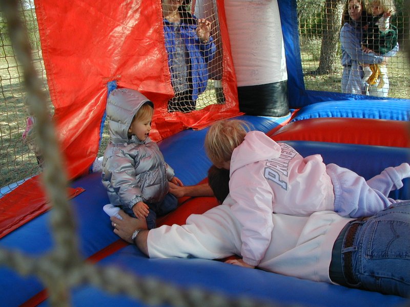 2000-12-02-Aaron-Bday-22-Travis-Chance-aircastle.jpg