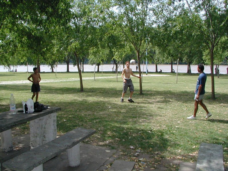 2000-12-26-Argentina-Lio-Mark-Tony-with-soccerball-at-park-08.JPG