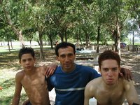 2000-12-26-Argentina-Lio-Tony-Mark-at-park-06.JPG