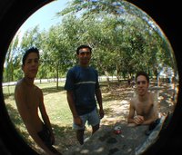 2000-12-26-Argentina-Lio-Tony-Mark-in-FishEye-lens-05.JPG