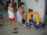 2000-12-26-Argentina-Lucila-Chance-gokart-toy-12.JPG