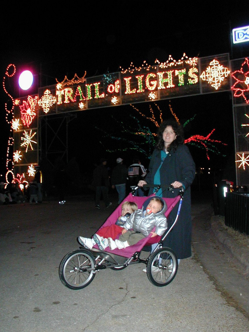 2000-12-14-Trail-of-Lights-Chance-Jack-Suzi-02.jpg