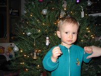 2000-12-20-Chance-Xmas-tree-6.jpg