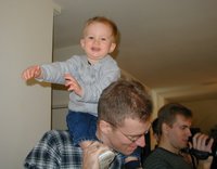 2000-12-16-Zen-Bday-06-Chance-Travis.jpg