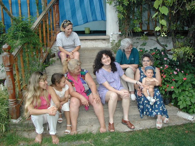 2000-12-29-Argentina-Adriana-Lucila-Marta-Zuly-Chance-Susana-Suzi-Nelly-17.JPG