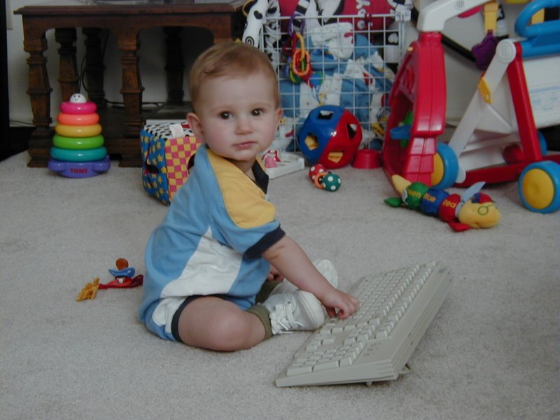 2000/Best/800x600_2000-06-07-Keyboard9.jpg