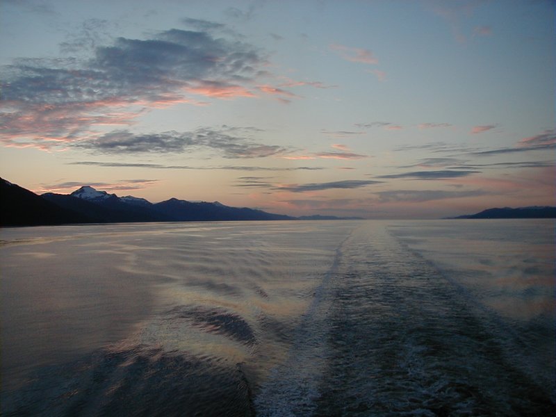 2000/Best/800x600_2000-07-07-Alaska-Cruise-18-Sunset.jpg